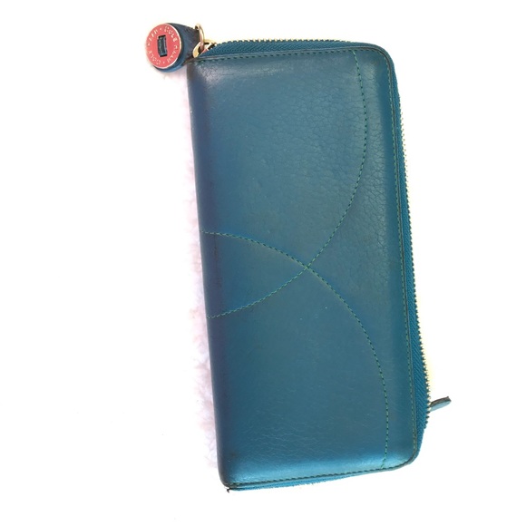 Cole Haan Handbags - ♦️price drop♦️Cole Haan vintage teal wallet